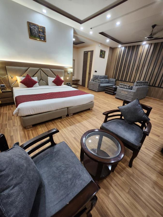 The Bodhi Palace Resort Екстер'єр фото