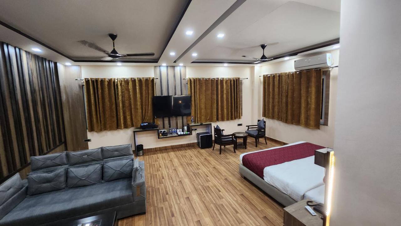 The Bodhi Palace Resort Екстер'єр фото