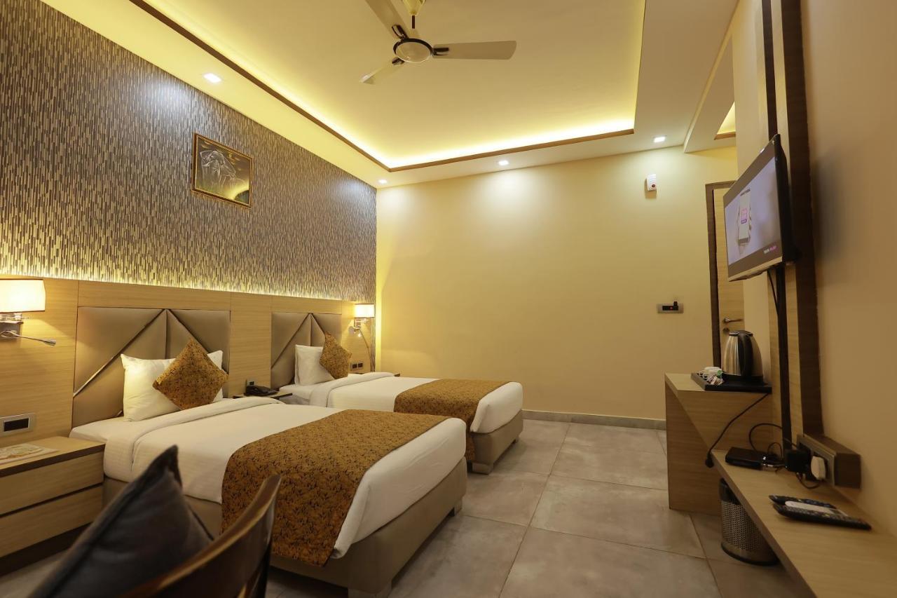 The Bodhi Palace Resort Екстер'єр фото