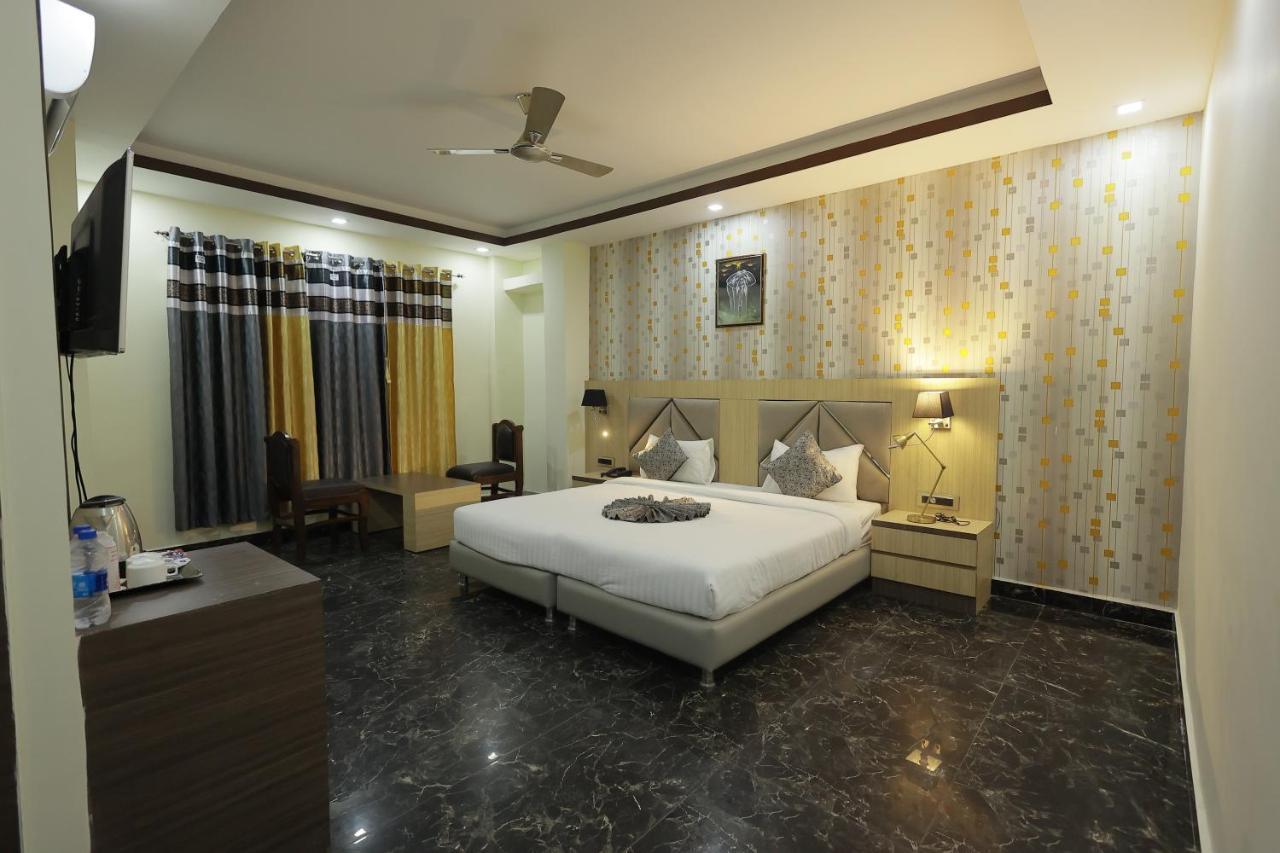 The Bodhi Palace Resort Екстер'єр фото