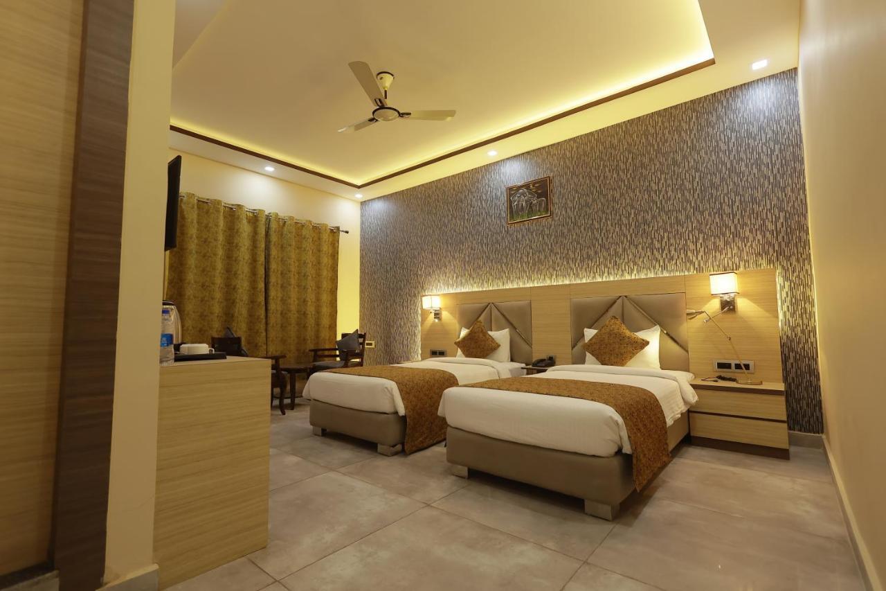 The Bodhi Palace Resort Екстер'єр фото