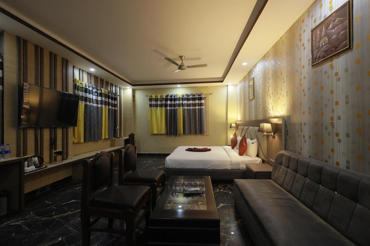 The Bodhi Palace Resort Екстер'єр фото